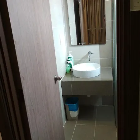 Classy Studio Apartment Kota Bharu Exterior photo